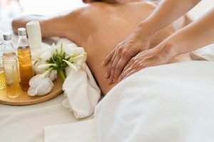 D&M Treatment - 4 Benefits Of Getting A Massage During Cold Season - Cover